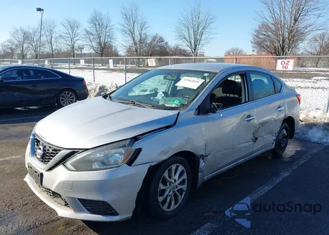 2018 Nissan Sentra Sv z USA, uszkodzony, nr VIN 3N1AB7AP3JY227647